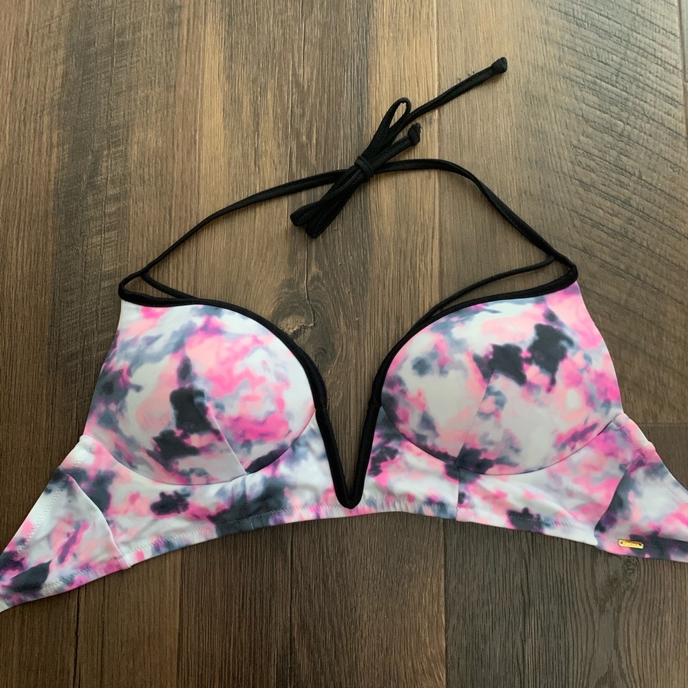 VS Pink Lg bikini top
